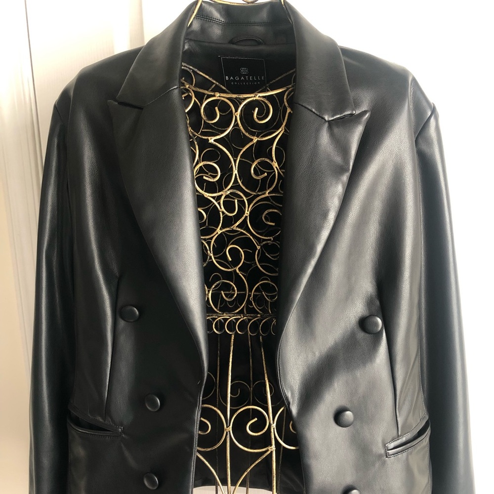 Faux leather blazer with pockets
